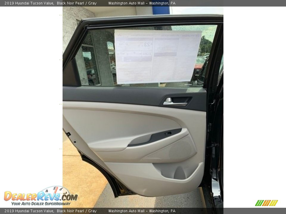 2019 Hyundai Tucson Value Black Noir Pearl / Gray Photo #17