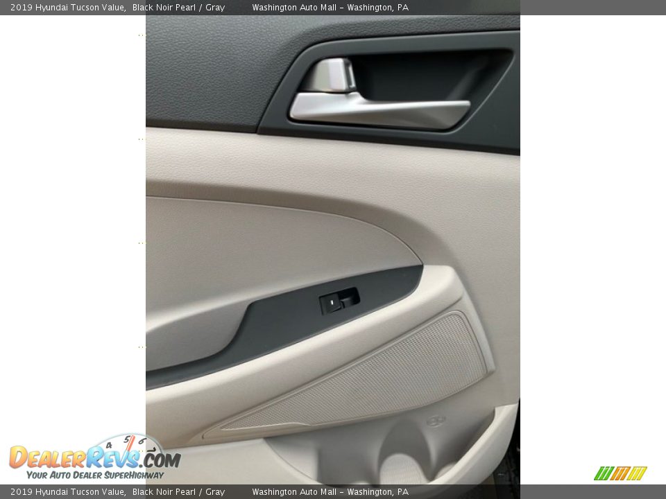2019 Hyundai Tucson Value Black Noir Pearl / Gray Photo #18