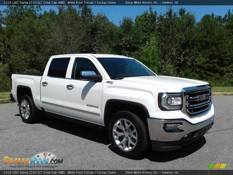 2018 GMC Sierra 1500 SLT Crew Cab 4WD White Frost Tricoat / Cocoa/­Dune Photo #4