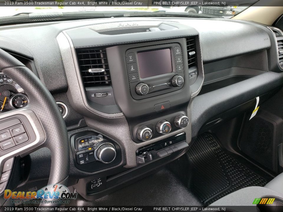 2019 Ram 3500 Tradesman Regular Cab 4x4 Bright White / Black/Diesel Gray Photo #10