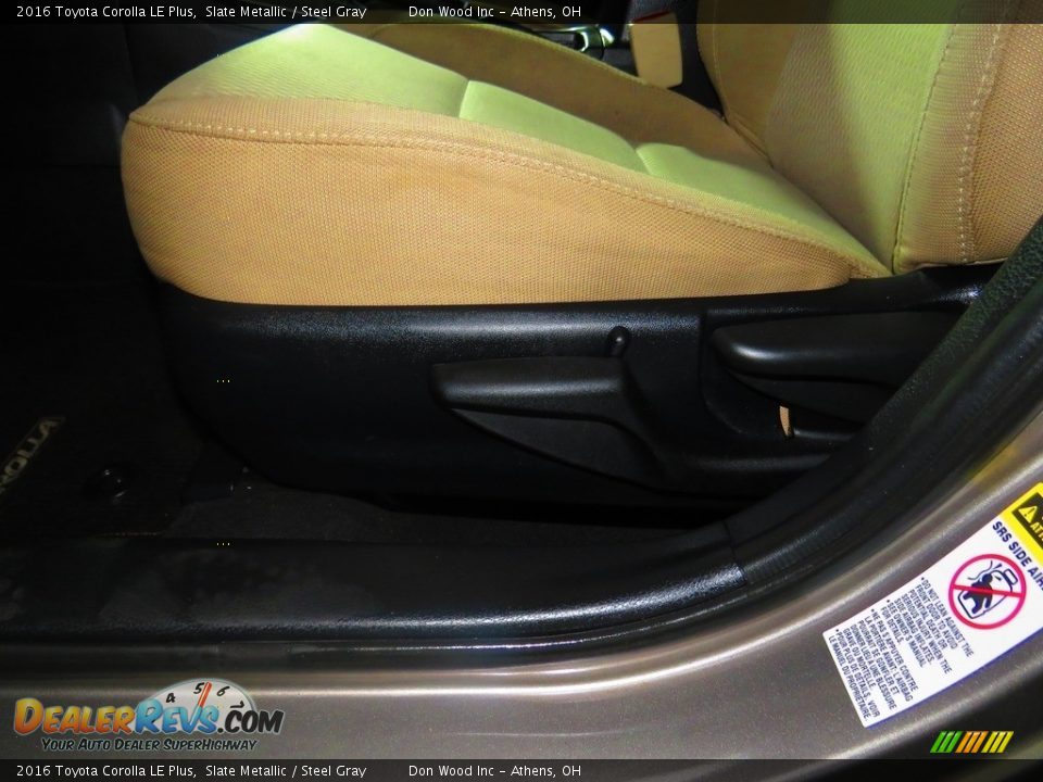 2016 Toyota Corolla LE Plus Slate Metallic / Steel Gray Photo #17