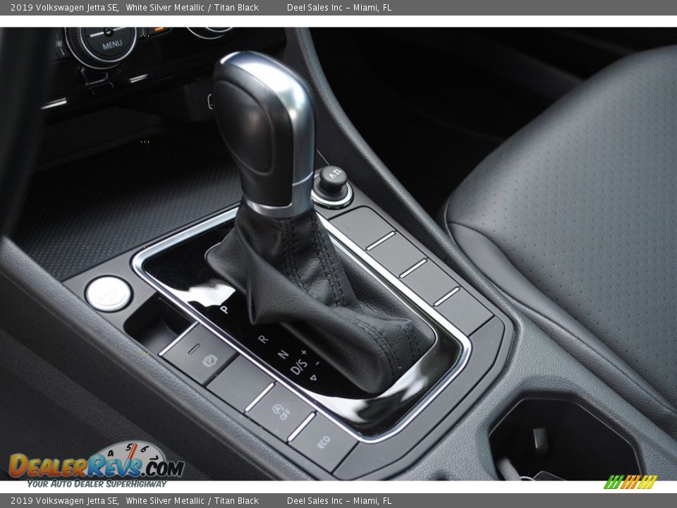 2019 Volkswagen Jetta SE White Silver Metallic / Titan Black Photo #14