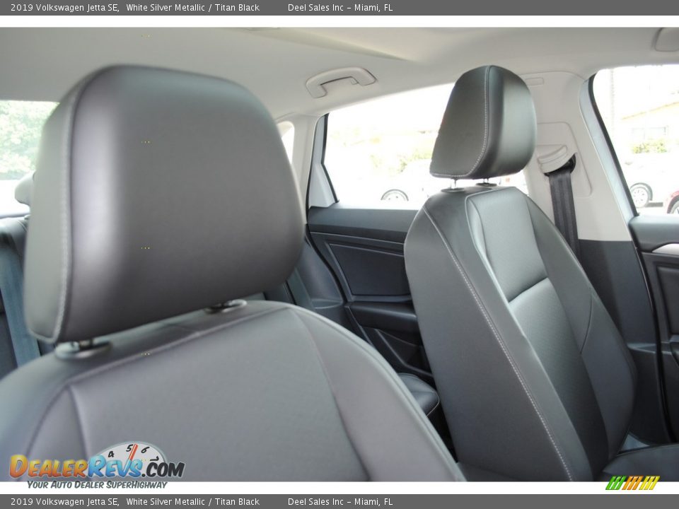 2019 Volkswagen Jetta SE White Silver Metallic / Titan Black Photo #18