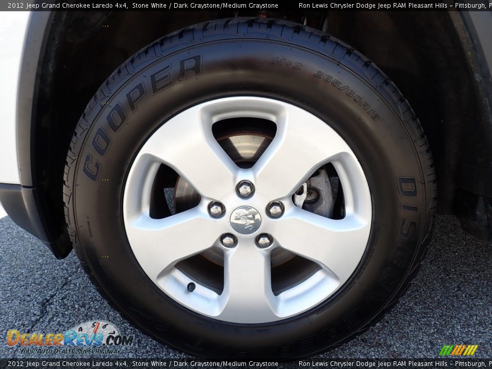 2012 Jeep Grand Cherokee Laredo 4x4 Stone White / Dark Graystone/Medium Graystone Photo #10
