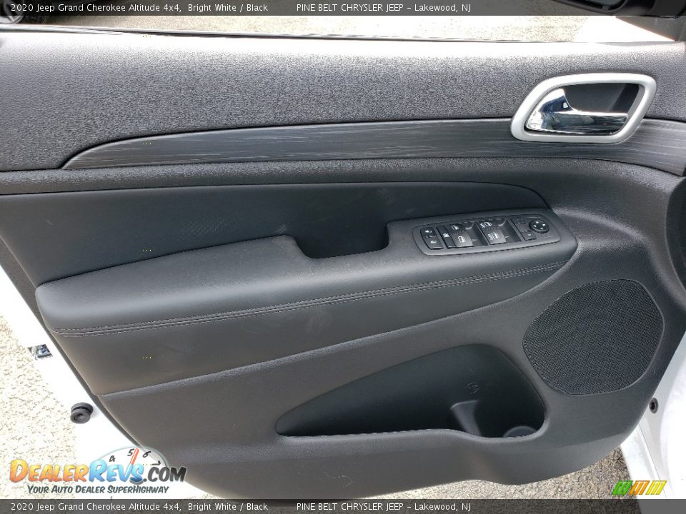 2020 Jeep Grand Cherokee Altitude 4x4 Bright White / Black Photo #8