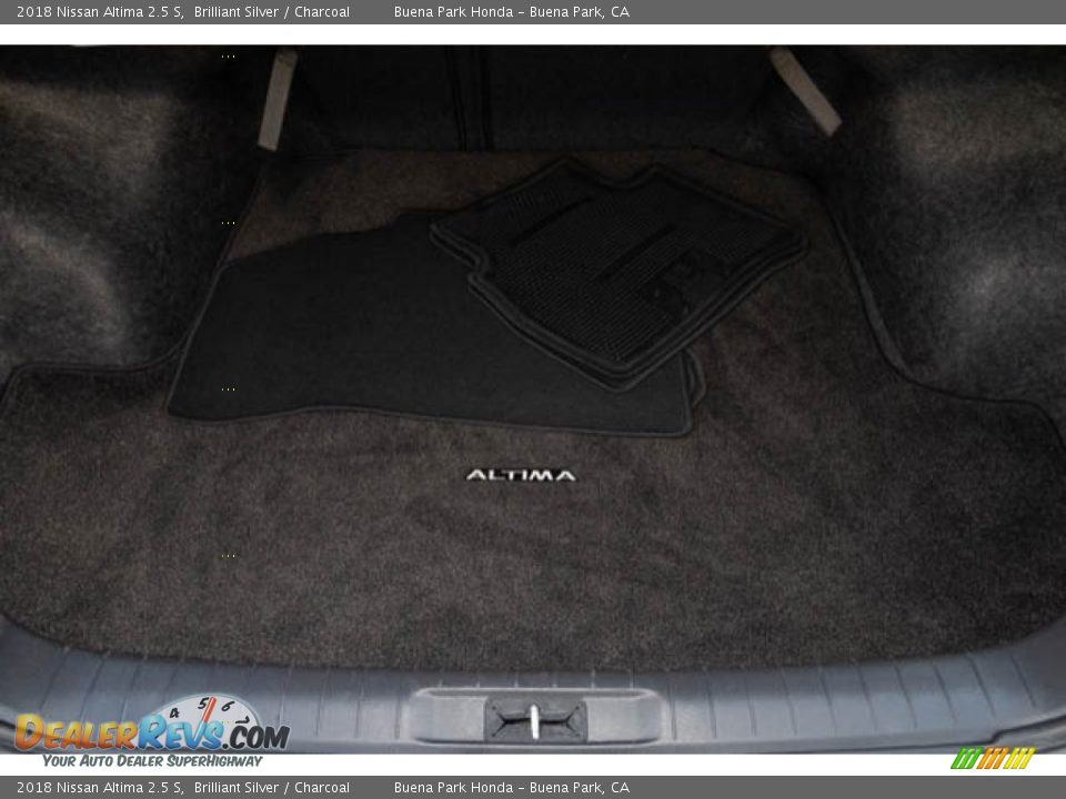 2018 Nissan Altima 2.5 S Brilliant Silver / Charcoal Photo #22