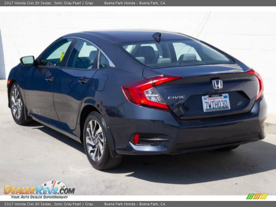 2017 Honda Civic EX Sedan Sonic Gray Pearl / Gray Photo #2
