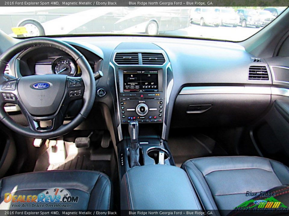 2016 Ford Explorer Sport 4WD Magnetic Metallic / Ebony Black Photo #17