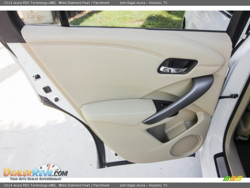 2014 Acura RDX Technology AWD White Diamond Pearl / Parchment Photo #20