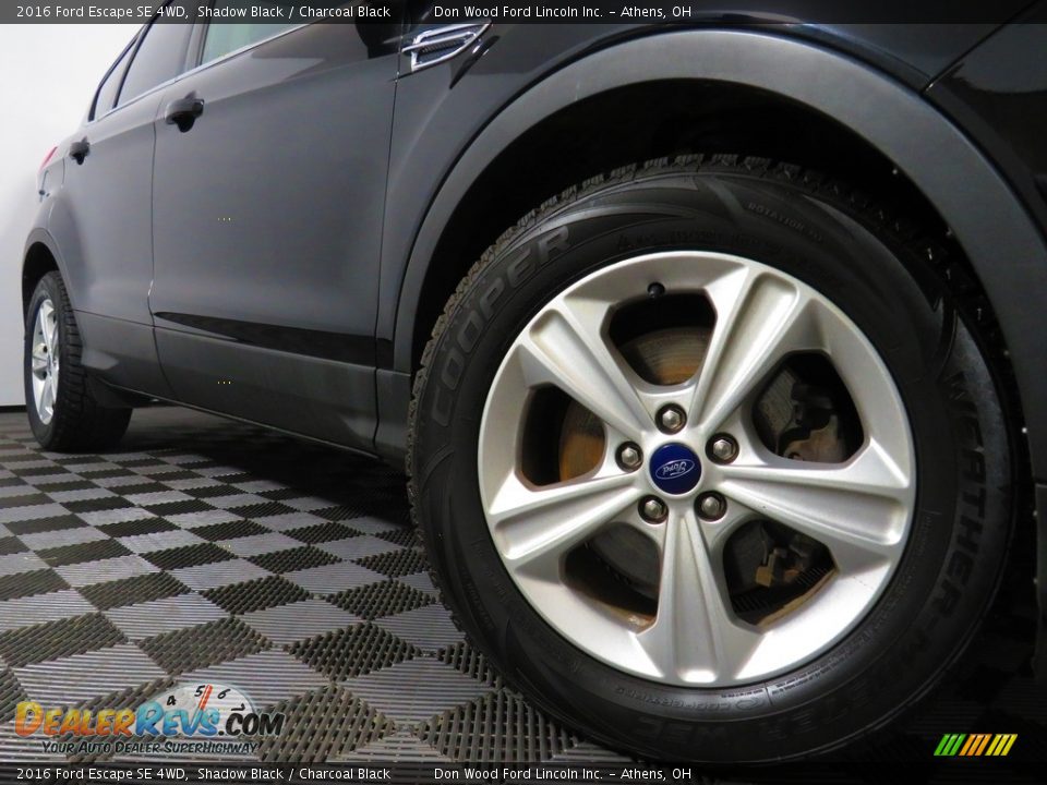 2016 Ford Escape SE 4WD Shadow Black / Charcoal Black Photo #5