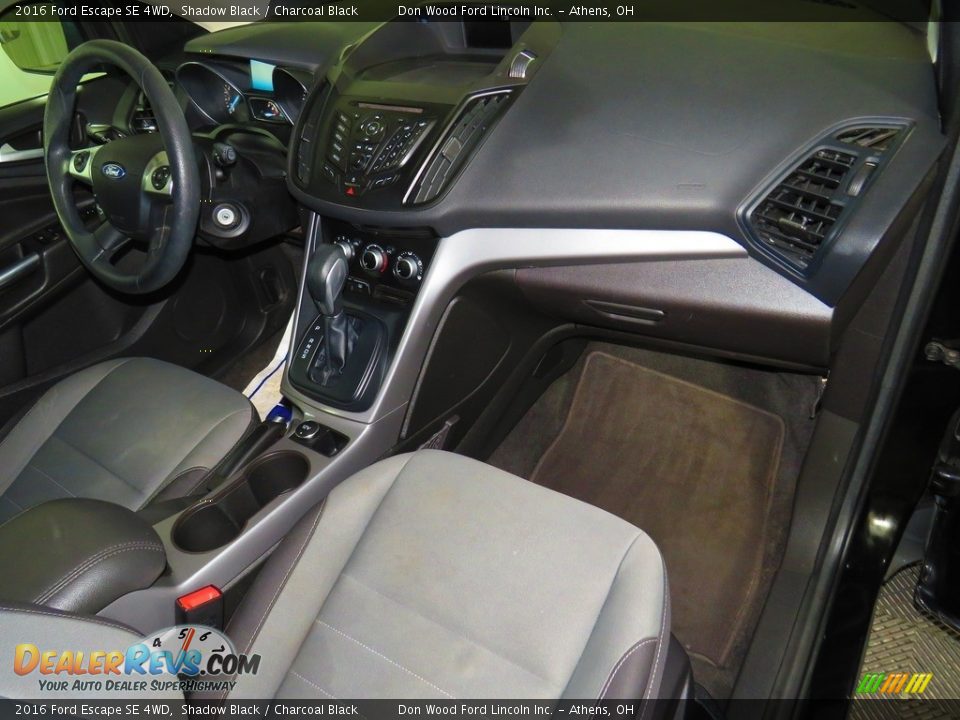 2016 Ford Escape SE 4WD Shadow Black / Charcoal Black Photo #28