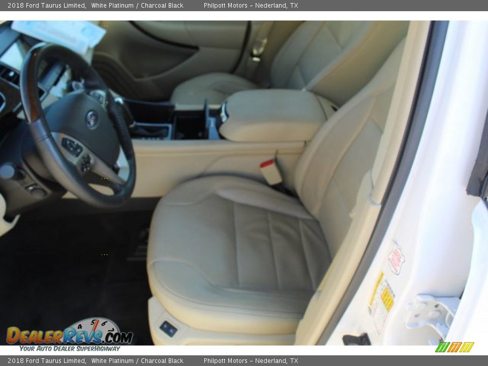 2018 Ford Taurus Limited White Platinum / Charcoal Black Photo #11