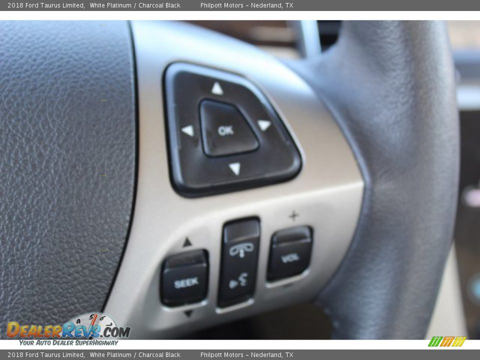 2018 Ford Taurus Limited White Platinum / Charcoal Black Photo #14