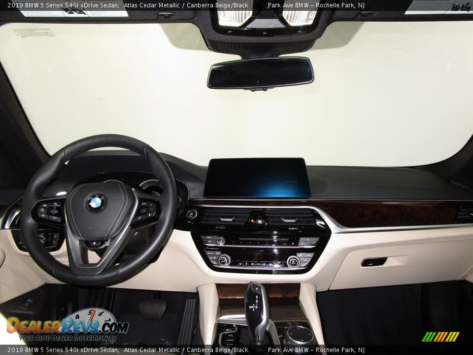 2019 BMW 5 Series 540i xDrive Sedan Atlas Cedar Metallic / Canberra Beige/Black Photo #22