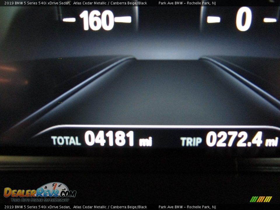 2019 BMW 5 Series 540i xDrive Sedan Atlas Cedar Metallic / Canberra Beige/Black Photo #24