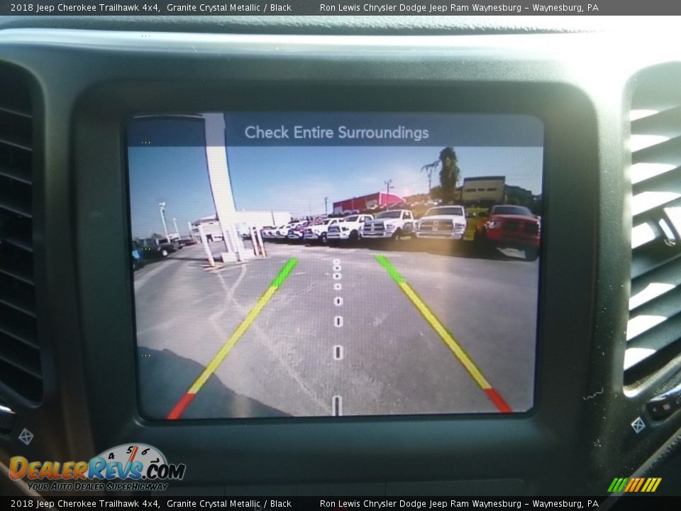 2018 Jeep Cherokee Trailhawk 4x4 Granite Crystal Metallic / Black Photo #16