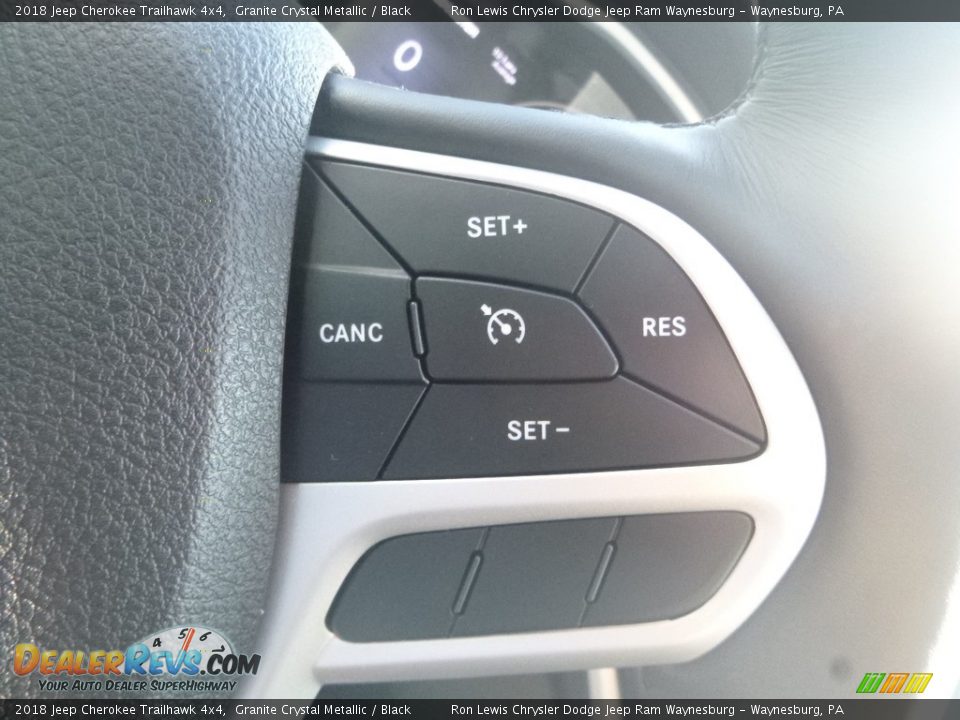 2018 Jeep Cherokee Trailhawk 4x4 Granite Crystal Metallic / Black Photo #18