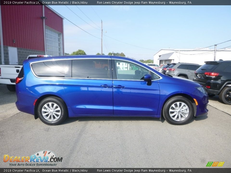 2019 Chrysler Pacifica LX Ocean Blue Metallic / Black/Alloy Photo #6