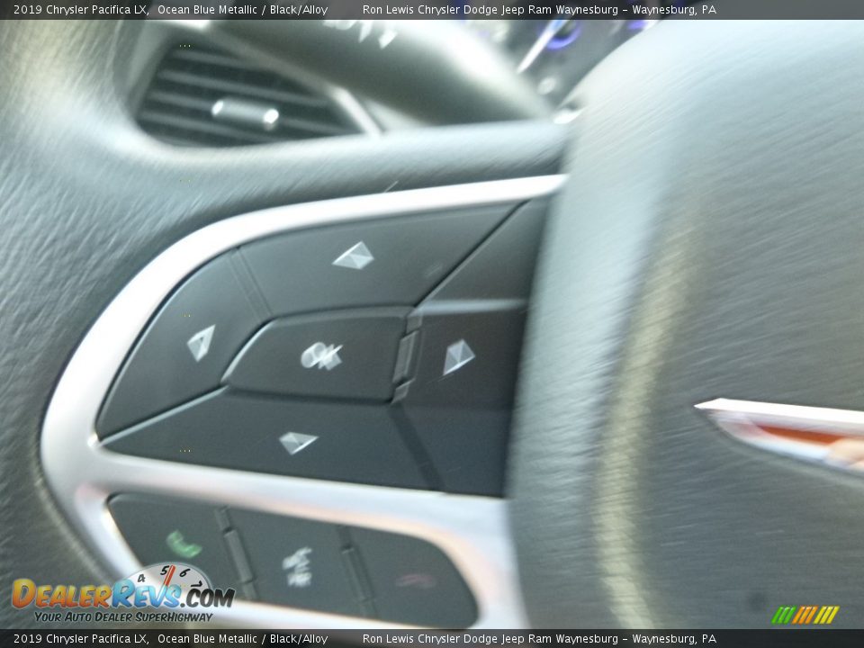 2019 Chrysler Pacifica LX Ocean Blue Metallic / Black/Alloy Photo #20