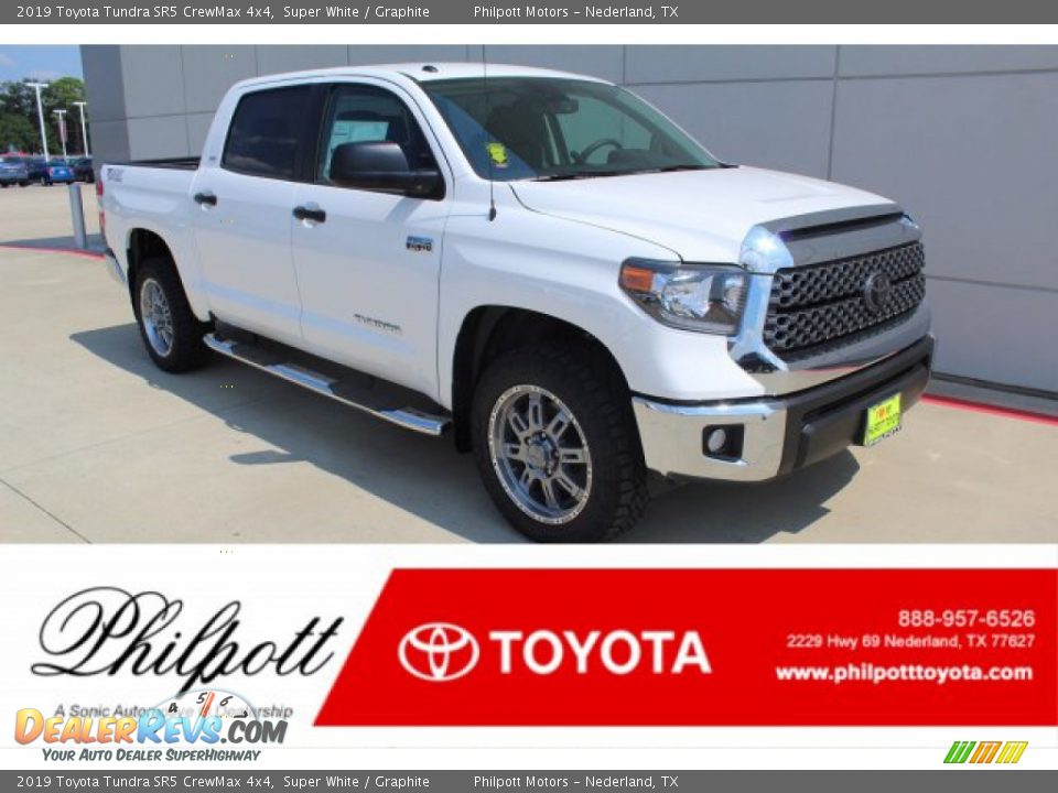 2019 Toyota Tundra SR5 CrewMax 4x4 Super White / Graphite Photo #1