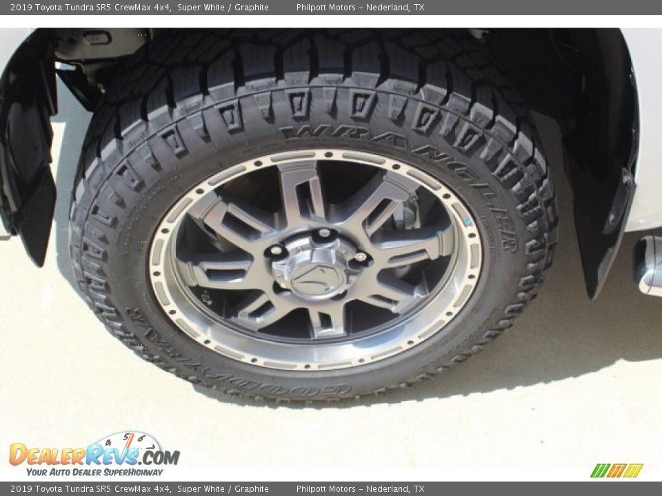2019 Toyota Tundra SR5 CrewMax 4x4 Super White / Graphite Photo #5