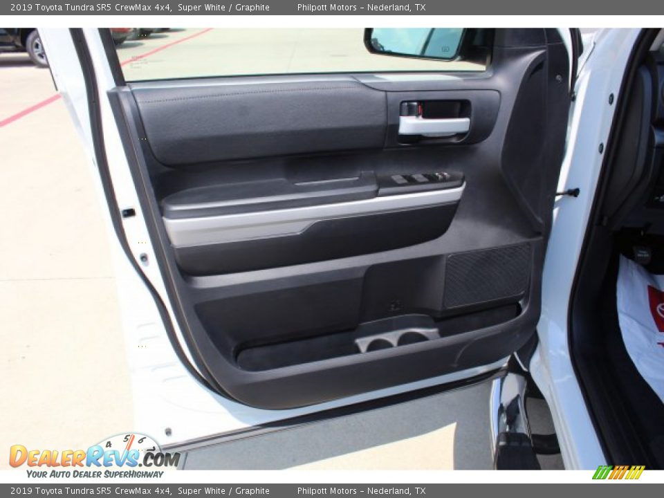 2019 Toyota Tundra SR5 CrewMax 4x4 Super White / Graphite Photo #9
