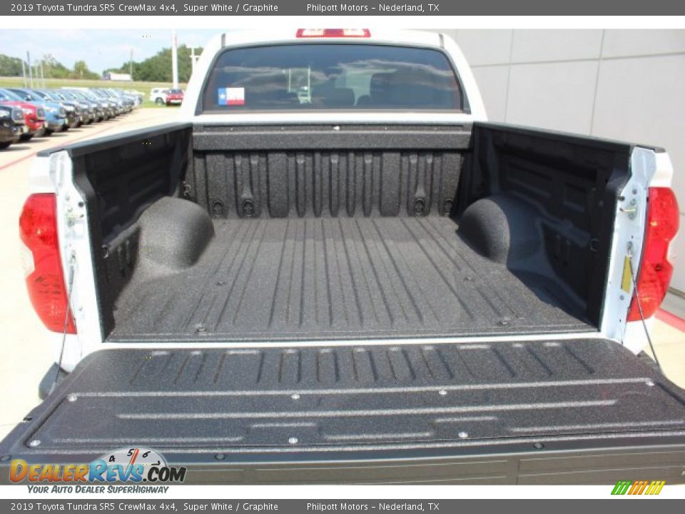 2019 Toyota Tundra SR5 CrewMax 4x4 Super White / Graphite Photo #22