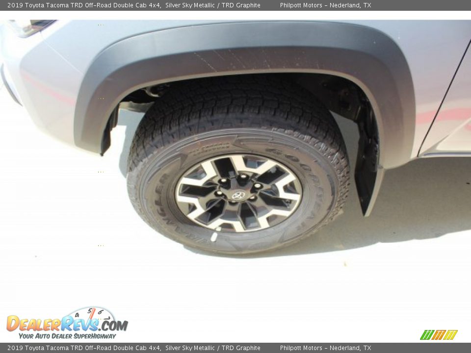2019 Toyota Tacoma TRD Off-Road Double Cab 4x4 Silver Sky Metallic / TRD Graphite Photo #5