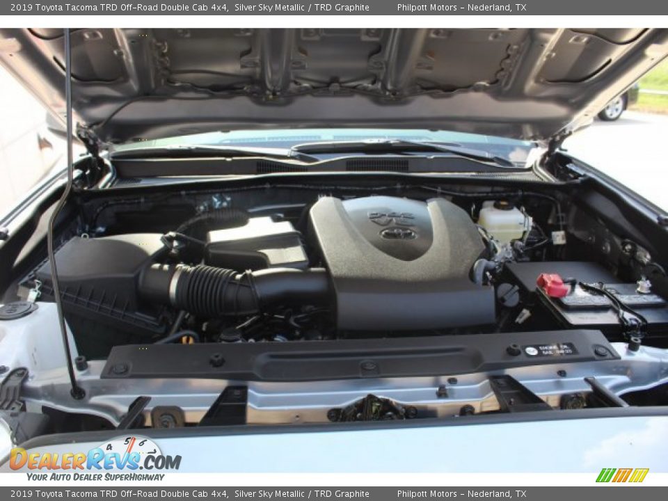 2019 Toyota Tacoma TRD Off-Road Double Cab 4x4 Silver Sky Metallic / TRD Graphite Photo #24
