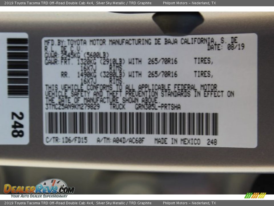 2019 Toyota Tacoma TRD Off-Road Double Cab 4x4 Silver Sky Metallic / TRD Graphite Photo #25