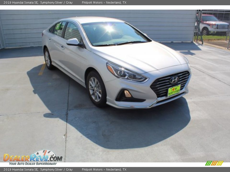 2019 Hyundai Sonata SE Symphony Silver / Gray Photo #2