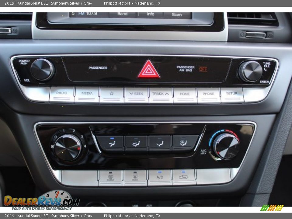 2019 Hyundai Sonata SE Symphony Silver / Gray Photo #16