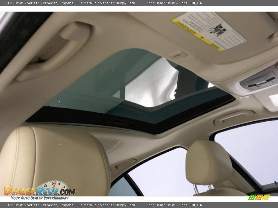 2016 BMW 5 Series 528i Sedan Imperial Blue Metallic / Venetian Beige/Black Photo #25