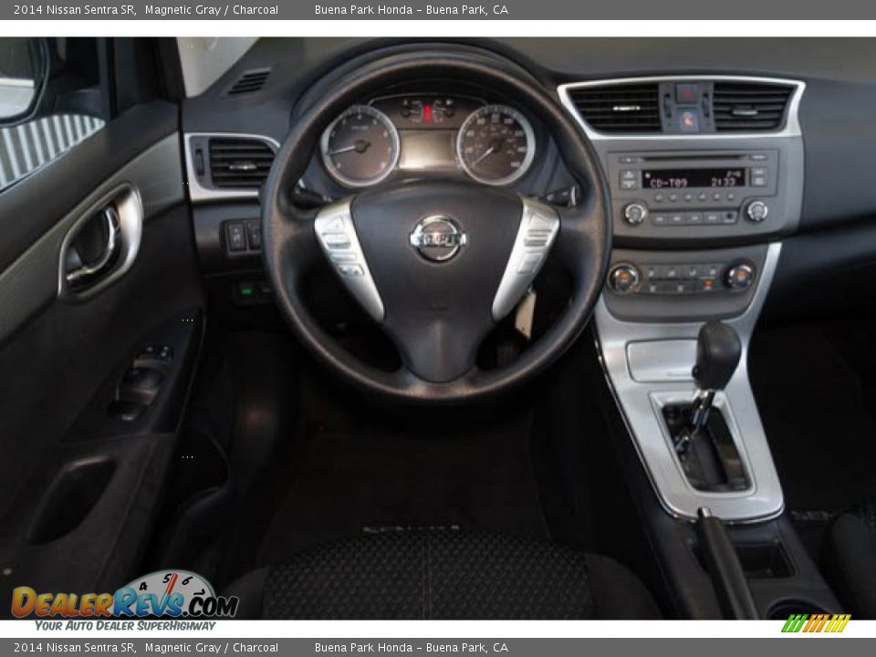 2014 Nissan Sentra SR Magnetic Gray / Charcoal Photo #5