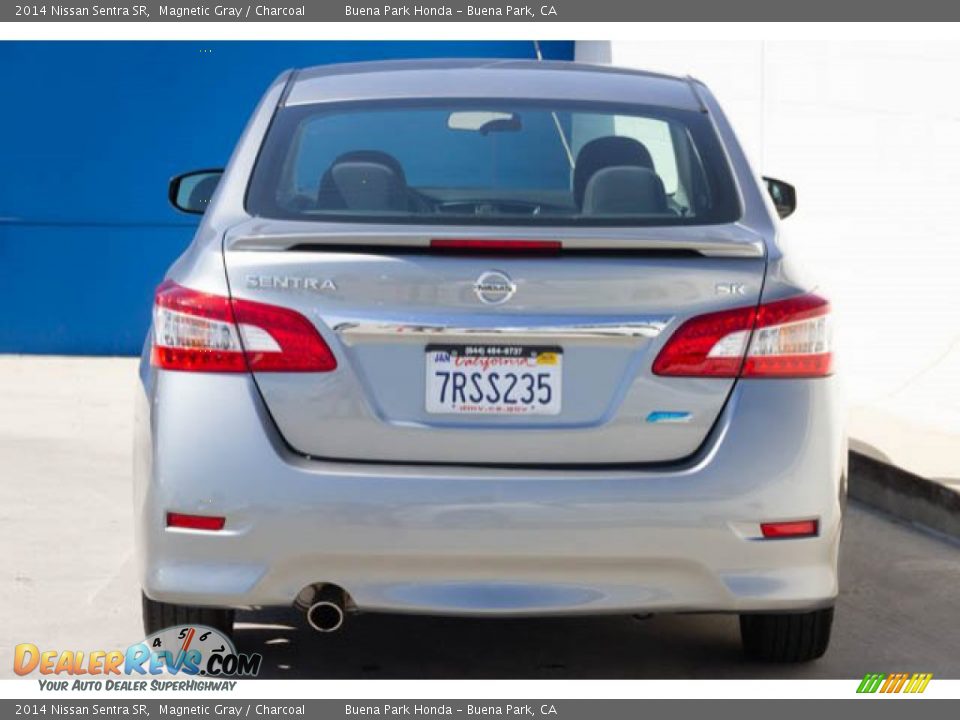 2014 Nissan Sentra SR Magnetic Gray / Charcoal Photo #9