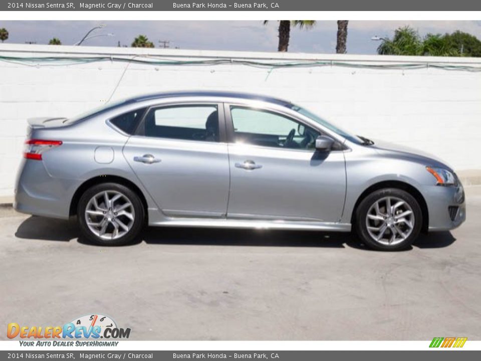 2014 Nissan Sentra SR Magnetic Gray / Charcoal Photo #12