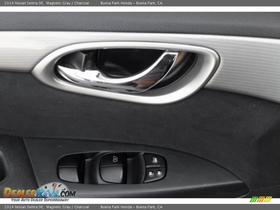 2014 Nissan Sentra SR Magnetic Gray / Charcoal Photo #22