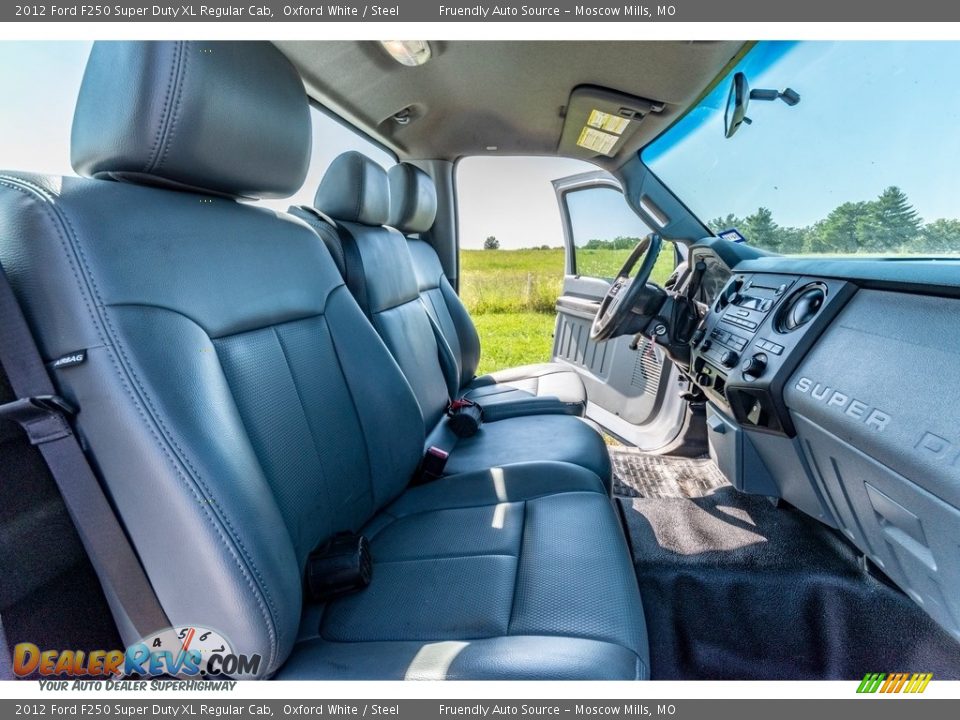 2012 Ford F250 Super Duty XL Regular Cab Oxford White / Steel Photo #25
