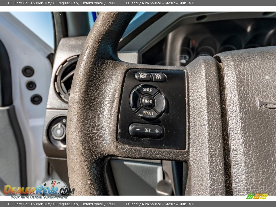 2012 Ford F250 Super Duty XL Regular Cab Oxford White / Steel Photo #30