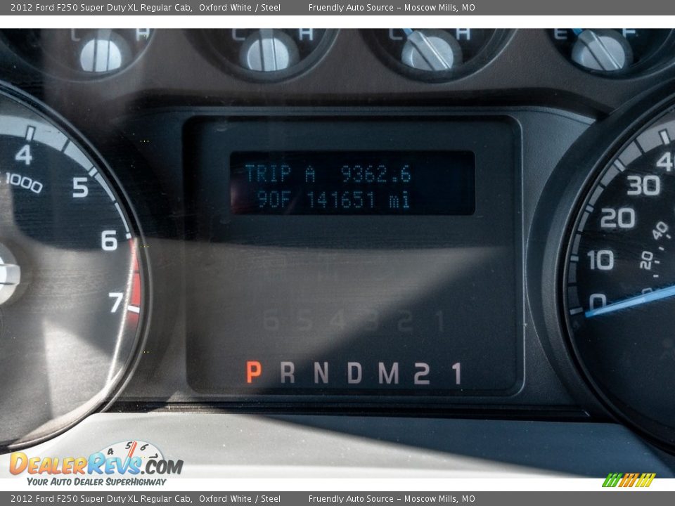 2012 Ford F250 Super Duty XL Regular Cab Oxford White / Steel Photo #32