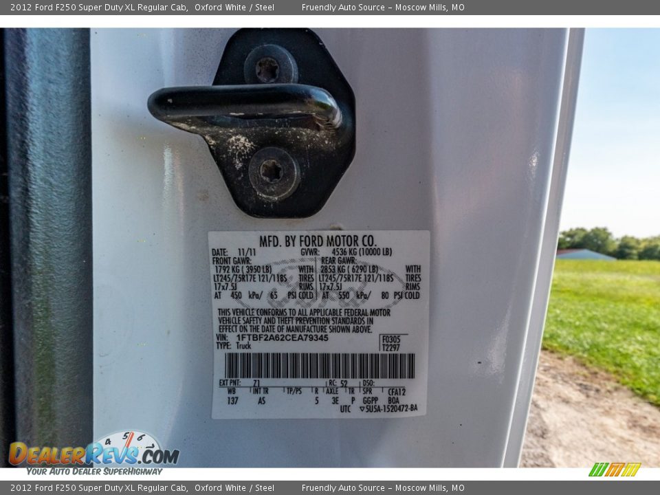2012 Ford F250 Super Duty XL Regular Cab Oxford White / Steel Photo #34