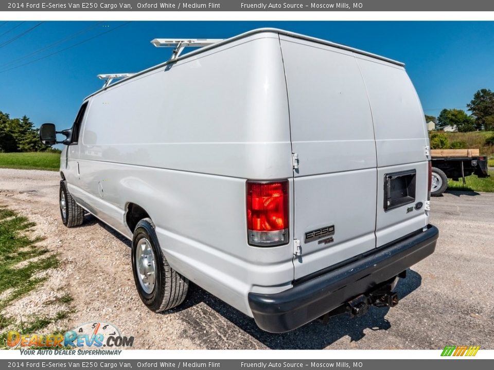 2014 Ford E-Series Van E250 Cargo Van Oxford White / Medium Flint Photo #6