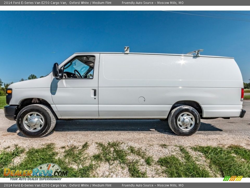 2014 Ford E-Series Van E250 Cargo Van Oxford White / Medium Flint Photo #7