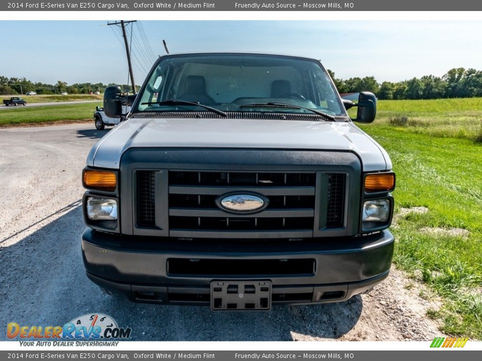 2014 Ford E-Series Van E250 Cargo Van Oxford White / Medium Flint Photo #9