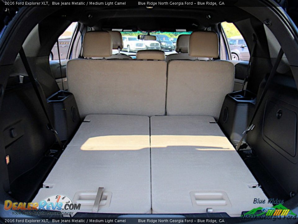 2016 Ford Explorer XLT Blue Jeans Metallic / Medium Light Camel Photo #15