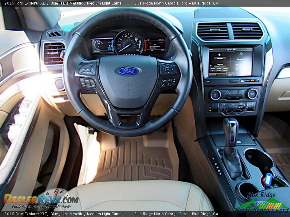 2016 Ford Explorer XLT Blue Jeans Metallic / Medium Light Camel Photo #16