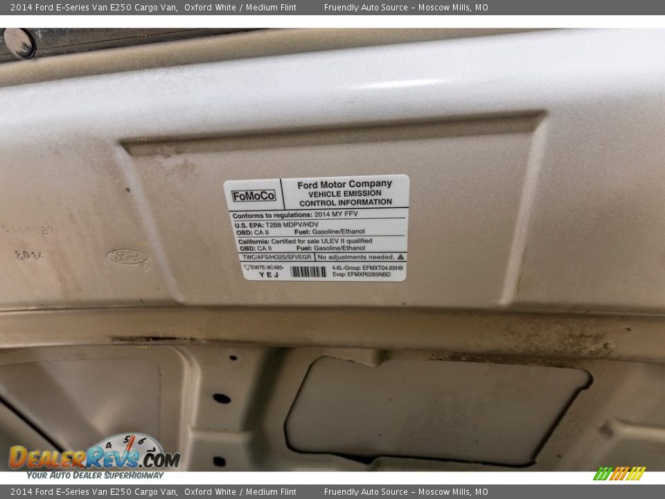 2014 Ford E-Series Van E250 Cargo Van Oxford White / Medium Flint Photo #18