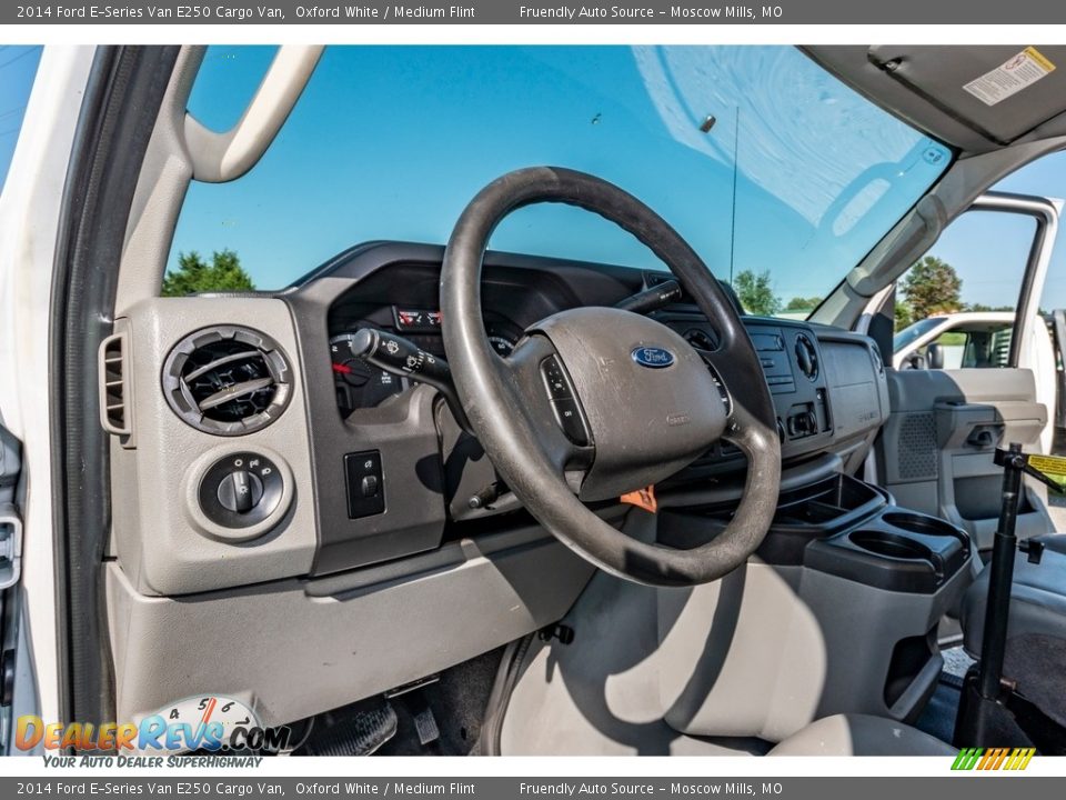 2014 Ford E-Series Van E250 Cargo Van Oxford White / Medium Flint Photo #21