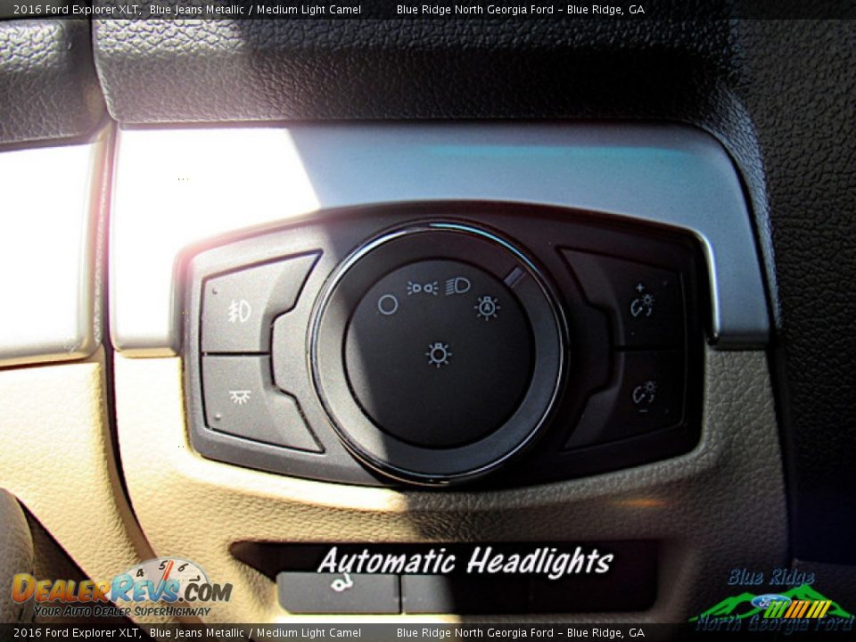 2016 Ford Explorer XLT Blue Jeans Metallic / Medium Light Camel Photo #25