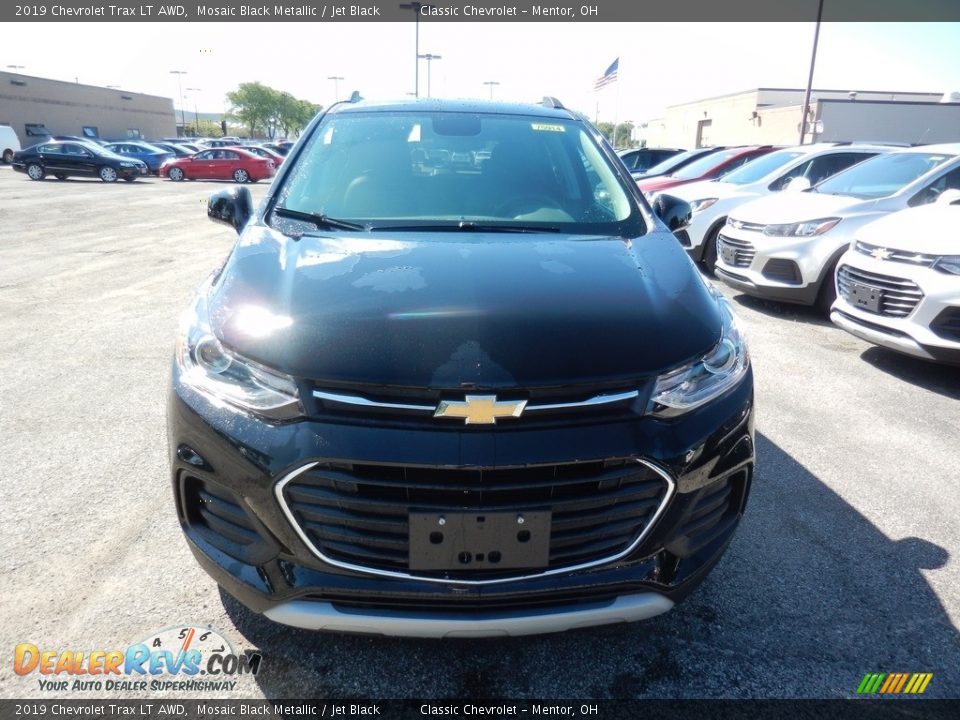2019 Chevrolet Trax LT AWD Mosaic Black Metallic / Jet Black Photo #2